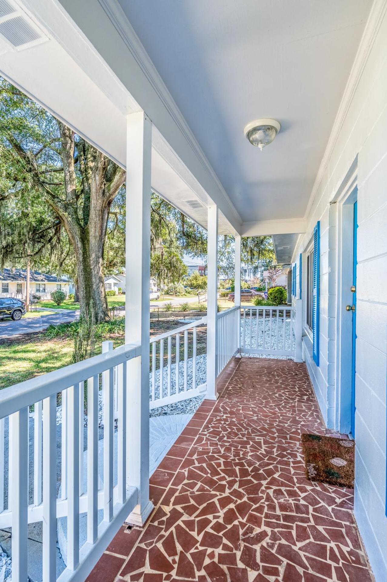 Southern Charm Getaway- 3Br In Park Circle Charleston Exterior photo