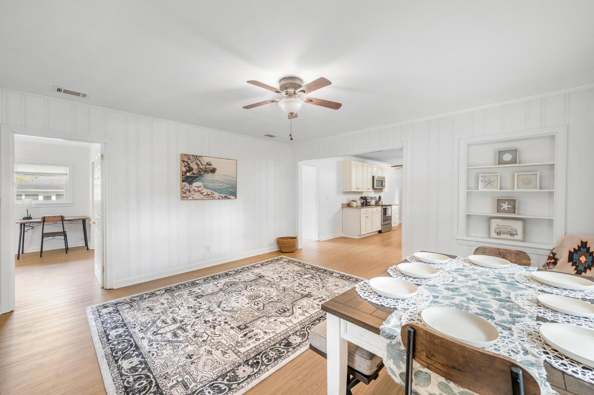 Southern Charm Getaway- 3Br In Park Circle Charleston Exterior photo